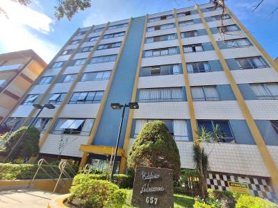 APARTAMENTO PADRÃO EM CURITIBA