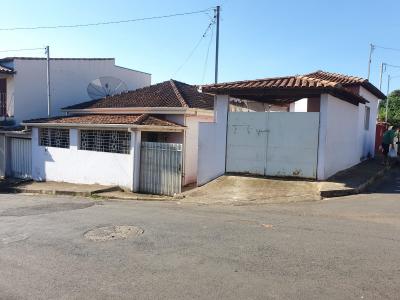 CASA PADRÃO EM OURO FINO