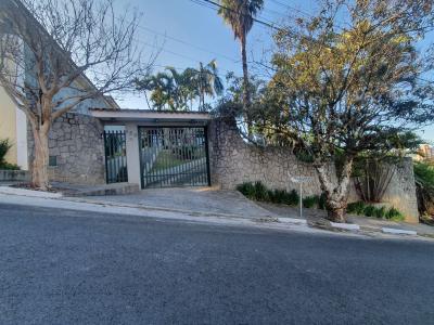 CASA PADRÃO EM OURO FINO