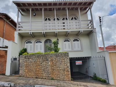 CASA PADRÃO EM OURO FINO